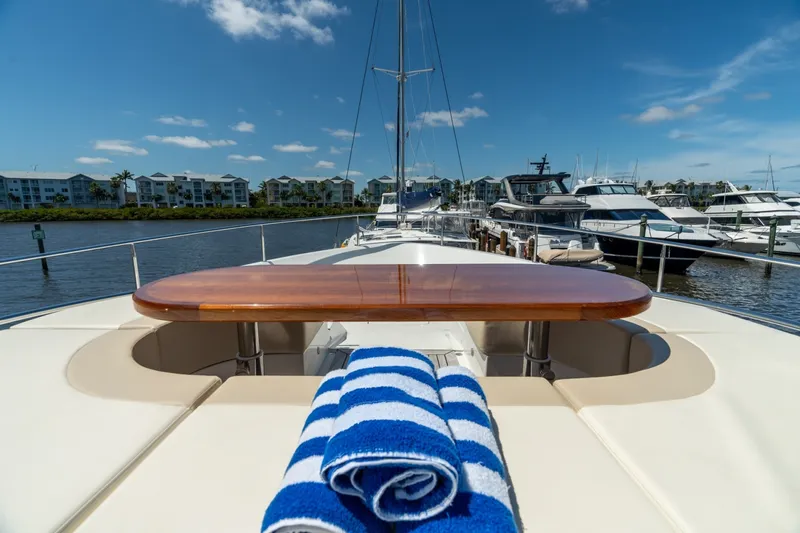 Slide: The Image of Ocean Alexander 100 Motoryacht 2019 - 6752868