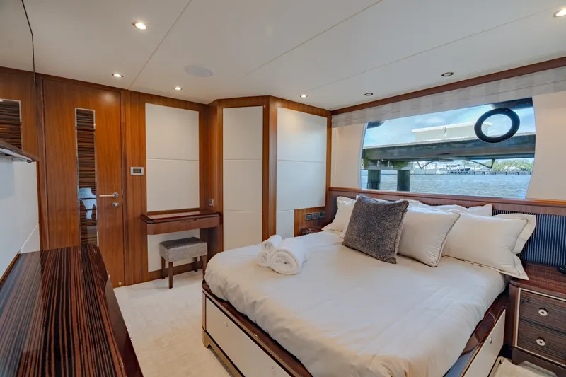 Slide: The Image of Ocean Alexander 100 Motoryacht 2019 - 6752841