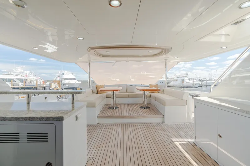Slide: The Image of Ocean Alexander 100 Motoryacht 2019 - 6752855