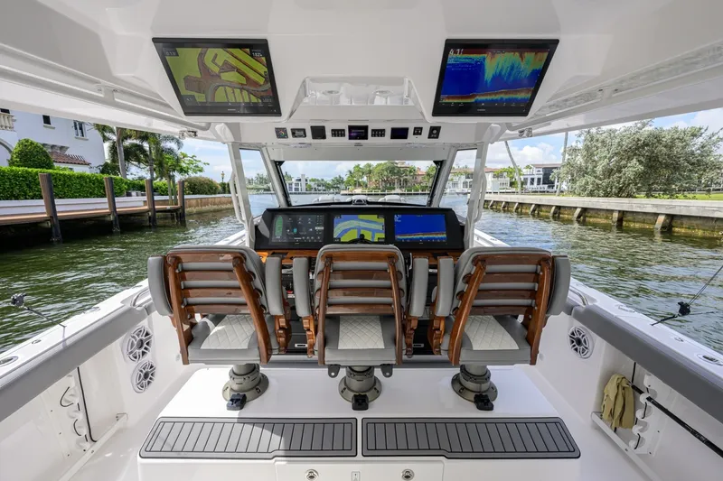 Slide: The Image of Everglades 45 GALLANT LADY - Helm Seating 2023 Everglades 455 Center Console GALLANT LADY - 7656334