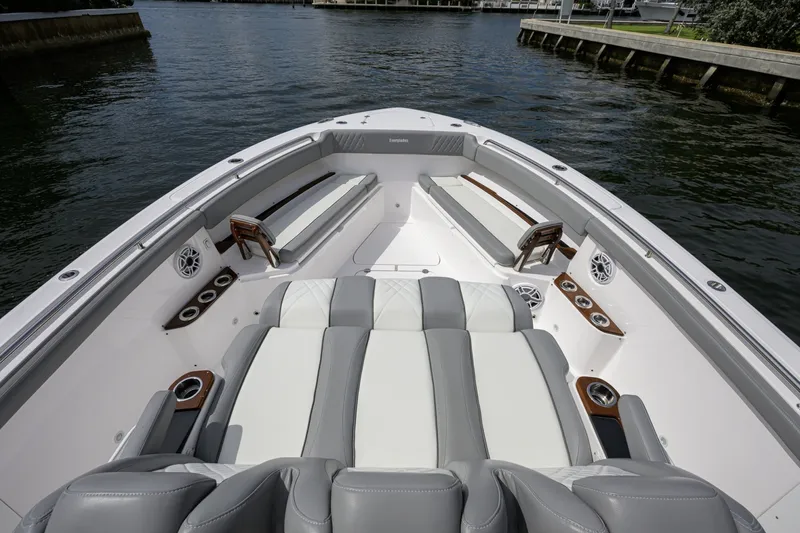 Slide: The Image of Everglades 45 GALLANT LADY - Forward Seating 2023 Everglades 455 Center Console GALLANT LADY - 7656342