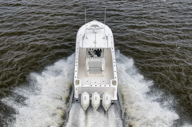 Slide: The Image of SeaVee 370Z 2022 - 6752927