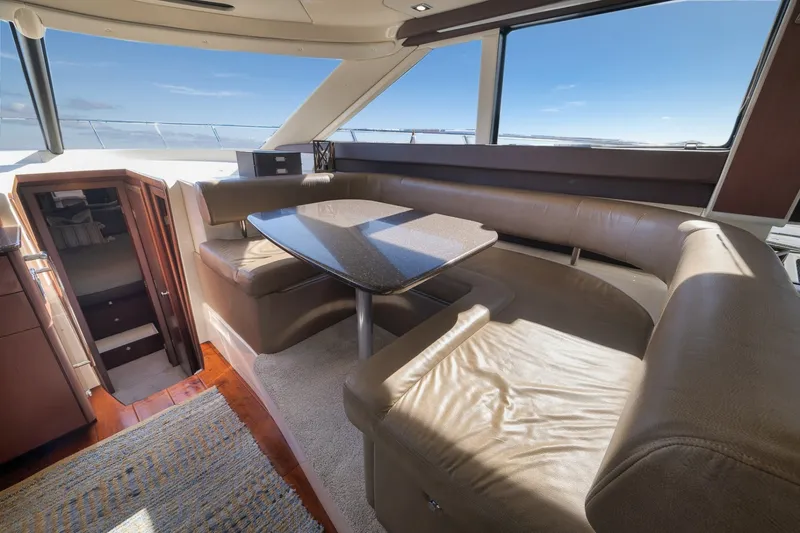 Slide: The Image of Meridian 441 Sedan 2012 - 6753134