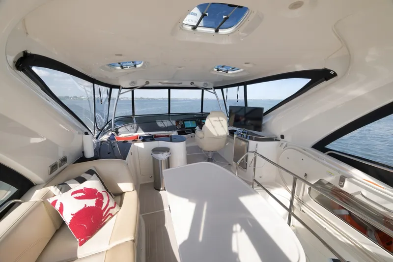 Slide: The Image of Meridian 441 Sedan 2012 - 6753128