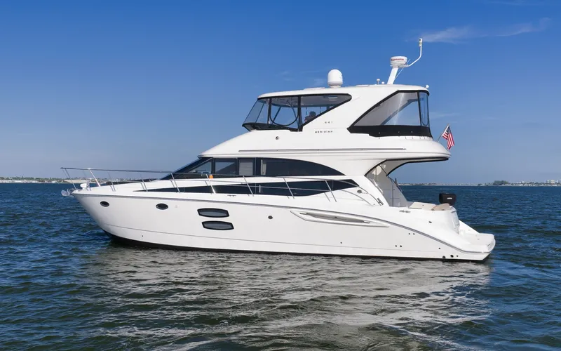Slide: The Image of Meridian 441 Sedan 2012 - 6753043