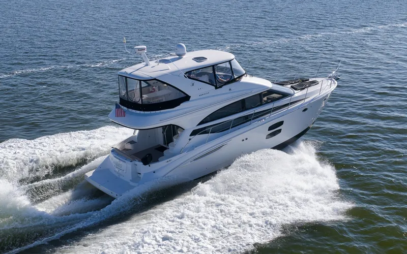 Slide: The Image of Meridian 441 Sedan 2012 - 6753054