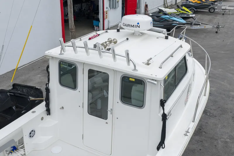 Slide: The Image of Parker Marine 25 2022 - 7088901