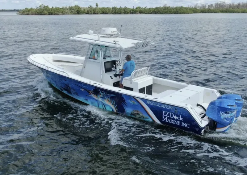 Slide: The Image of Regulator Marine 32 2001 - 6753288