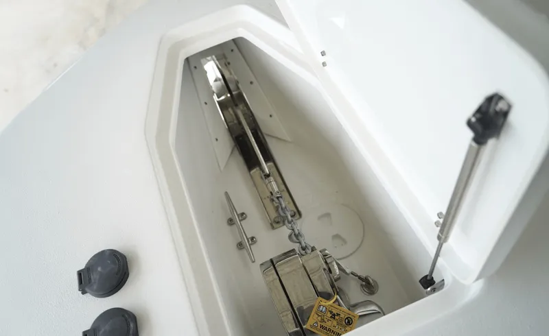 Slide: The Image of Sea Hunt Ultra 285FS 2027 - 6753709