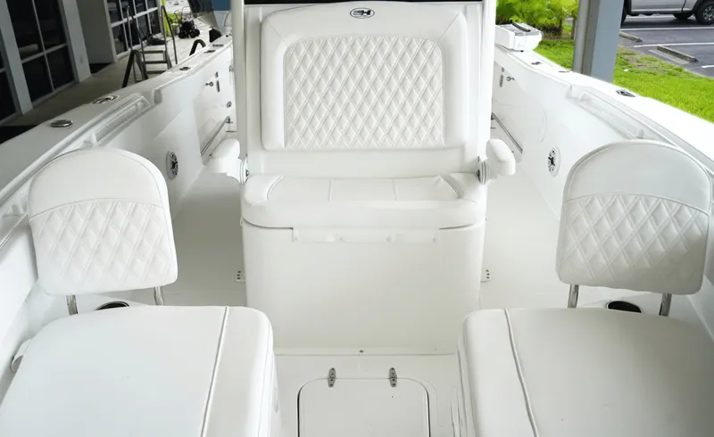 Slide: The Image of Sea Hunt Ultra 285FS 2027 - 6753700