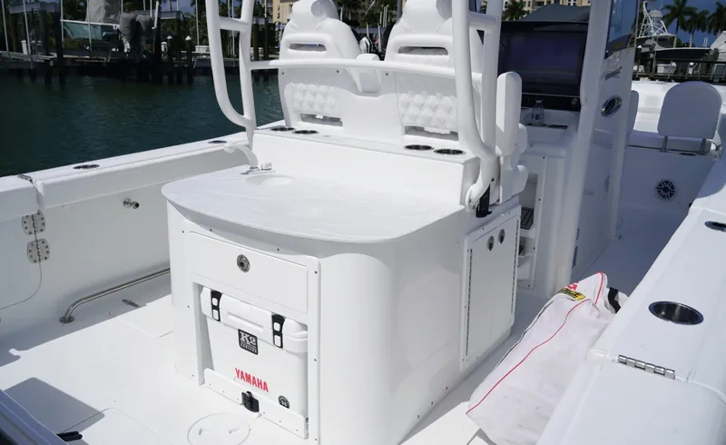 Slide: The Image of Sea Hunt Ultra 285FS 2027 - 6753638