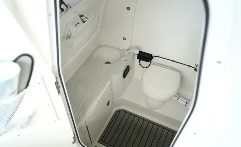 Slide: The Image of Sea Hunt Ultra 285FS 2027 - 6753705