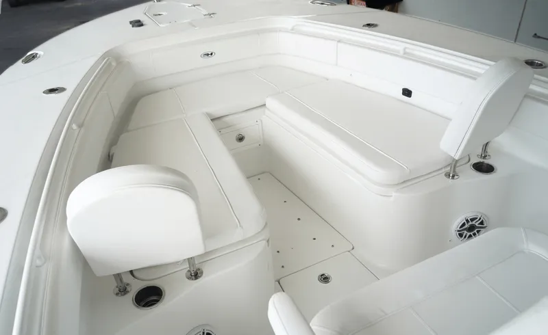 Slide: The Image of Sea Hunt Ultra 285FS 2027 - 6753698