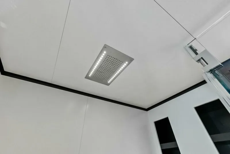 Slide: The Image of Custom 33 Navetta 2023 - 6753397
