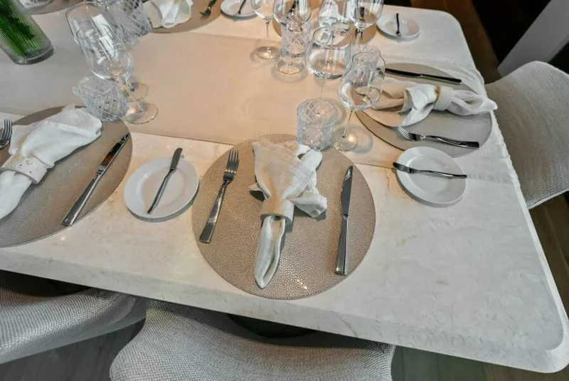 Slide: The Image of Custom 33 Navetta 2023 - 6753347
