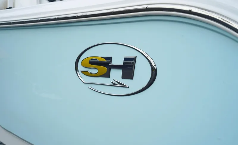 Slide: The Image of Sea Hunt Ultra 229 2027 - 6753799