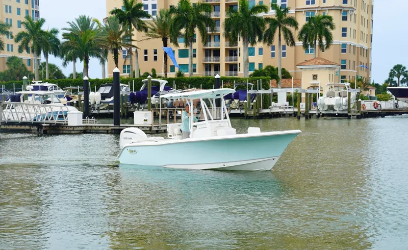 Slide: The Image of Sea Hunt Ultra 229 2027 - 6753793