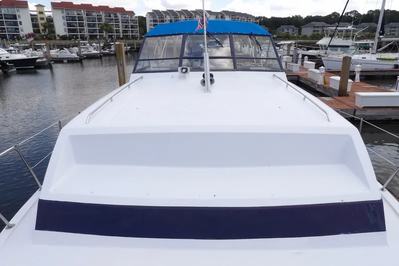 Slide: The Image of Chris-Craft 381 Catalina 1984 - 6753882