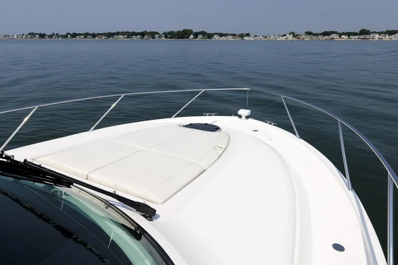 Slide: The Image of Tiara 44 NO AGENDA - Bow 2016 Viking 44 Coupe NO AGENDA - 6754003