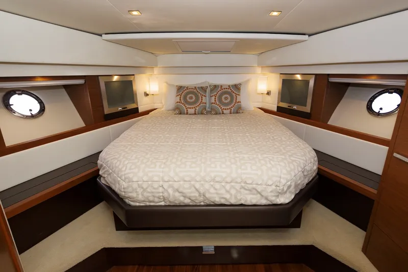 Slide: The Image of Tiara 44 NO AGENDA - Forward Stateroom 2016 Viking 44 Coupe NO AGENDA - 6753969