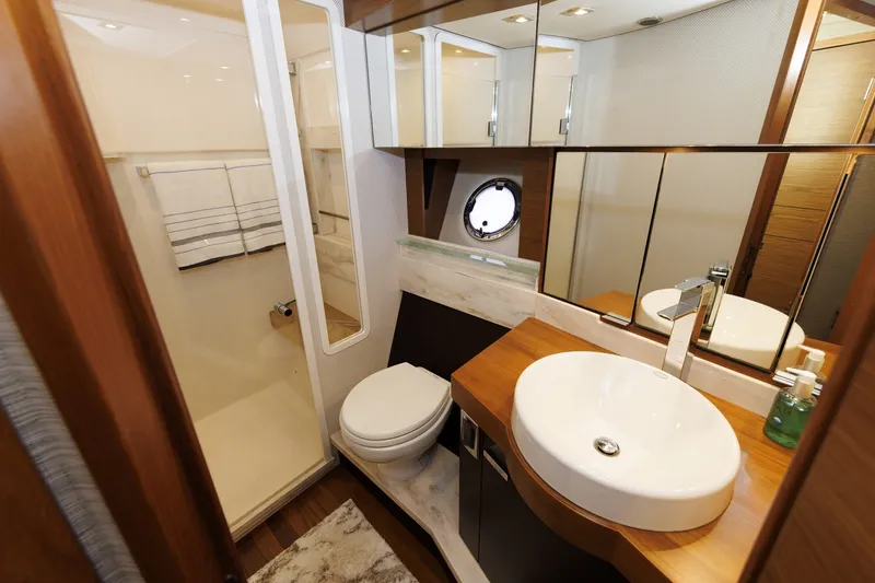 Slide: The Image of Tiara 44 NO AGENDA - Head 2016 Viking 44 Coupe NO AGENDA - 7656438
