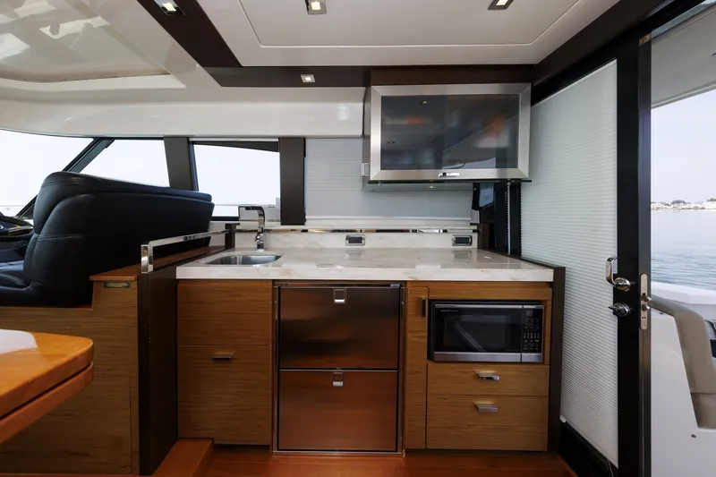 Slide: The Image of Tiara 44 NO AGENDA - Galley 2016 Viking 44 Coupe NO AGENDA - 7656433