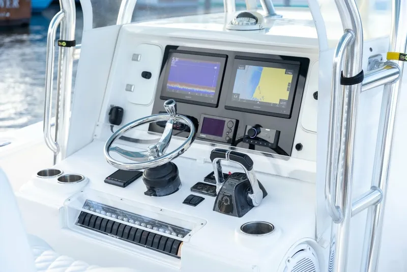 Slide: The Image of Invincible 36 - Helm 2015 Invincible 36 Center Console - 7656365