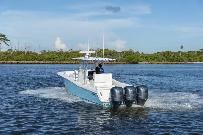 Slide: The Image of Invincible 36 - Port Aft Profile 2015 Invincible 36 Center Console - 7656373