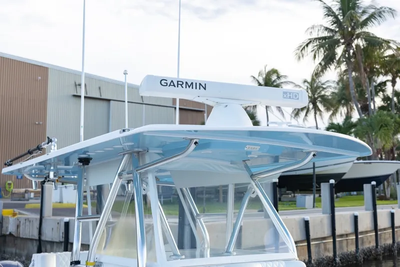 Slide: The Image of Invincible 36 - Garmin 2015 Invincible 36 Center Console - 7656366