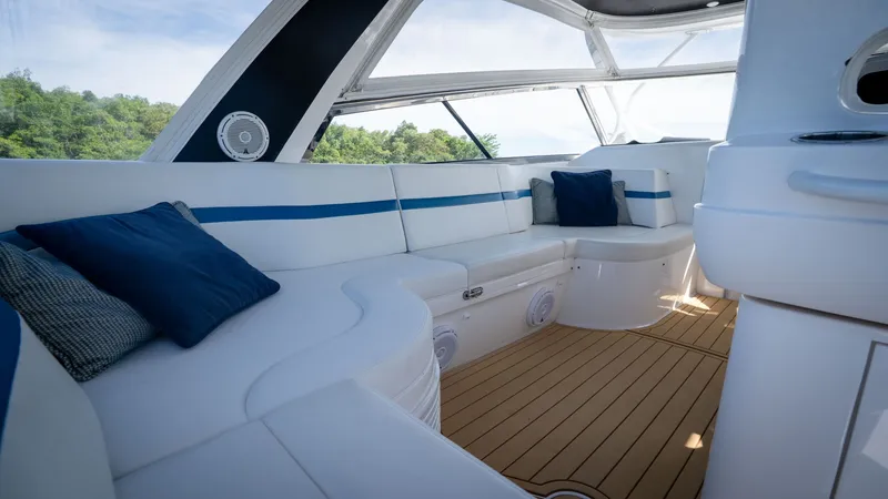 Slide: The Image of Intrepid 475 Sport Yacht 2019 - 6754188