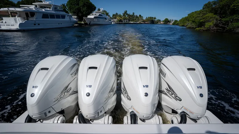Slide: The Image of Intrepid 475 Sport Yacht 2019 - 6754177