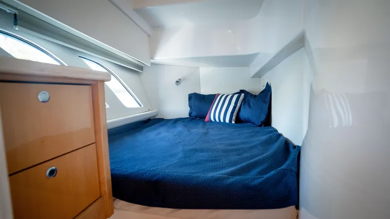 Slide: The Image of Intrepid 475 Sport Yacht 2019 - 6754208