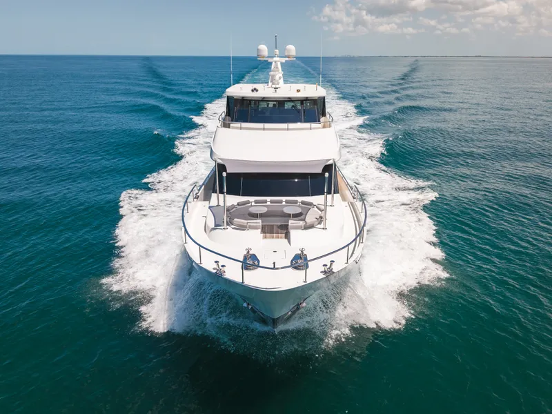 Slide: The Image of Ocean Alexander 100 MY 2018 - 6754460