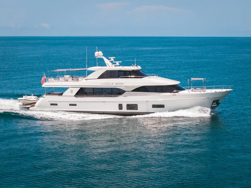 Slide: The Image of Ocean Alexander 100 MY 2018 - 6754455