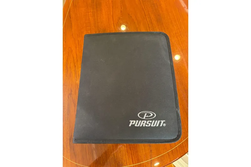 Slide: The Image of Pursuit OS 345 Offshore 2012 - 6755289
