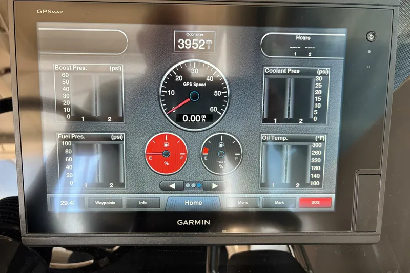 Slide: The Image of Pursuit OS 345 Offshore 2012 - 6755243