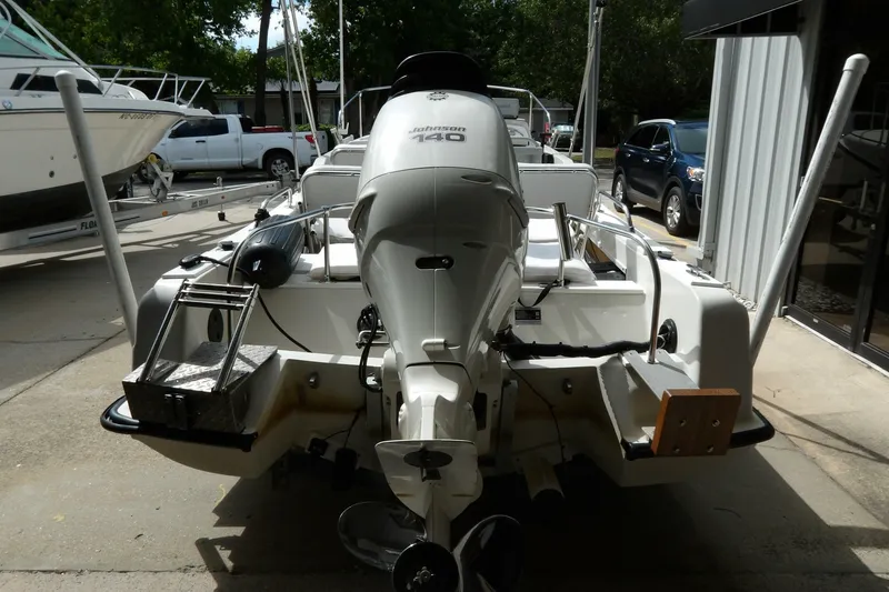 Slide: The Image of Boston Whaler 21 Revenge 1978 - 6755301