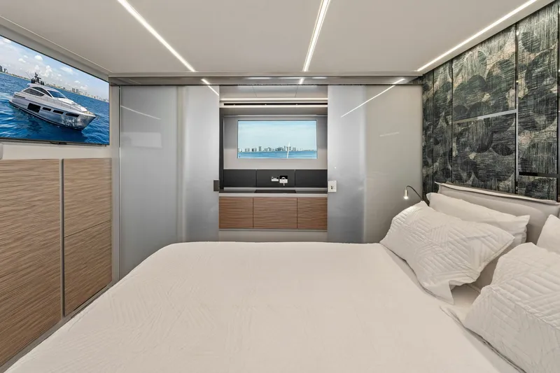 Slide: The Image of Pershing 6X 2023 - 7468040