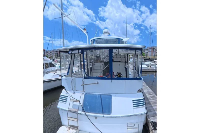 Slide: The Image of Sea Ray 415 Aft Cabin 1988 - 6755475