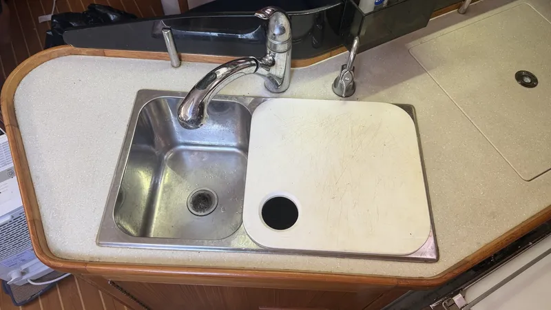 Slide: The Image of Double Stainless Steel Sink - 6767876