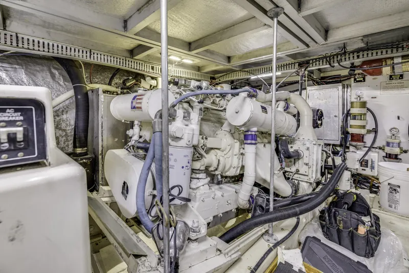 Slide: The Image of Californian 45 Motor Yacht 1989 - 6756164