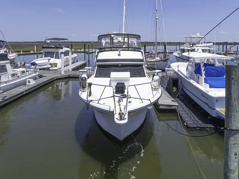 Slide: The Image of Californian 45 Motor Yacht 1989 - 6756114