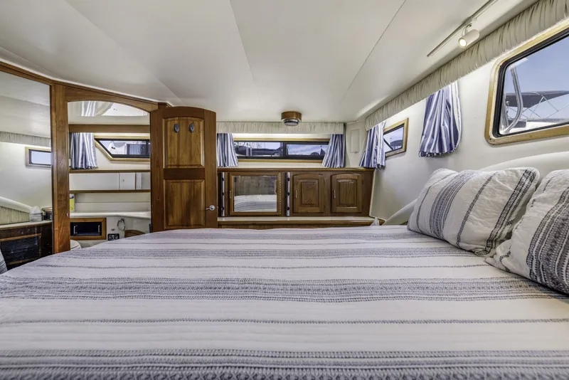 Slide: The Image of Californian 45 Motor Yacht 1989 - 6756155