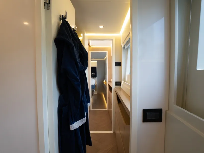 Slide: The Image of Port Hallway Robe - 6758389