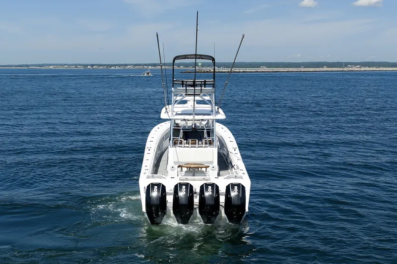 Slide: The Image of Front Runner 39 LONESOME COWBOY - Aft Profile 2021 Front Runner 39 Center Console LONESOME COWBOY - 7511560