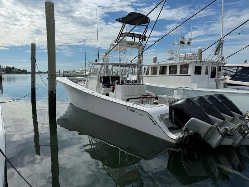 The Image of Front Runner 39 LONESOME COWBOY - Port Profile At Dock 2021 Front Runner 39 Center Console LONESOME COWBOY - 6759514
