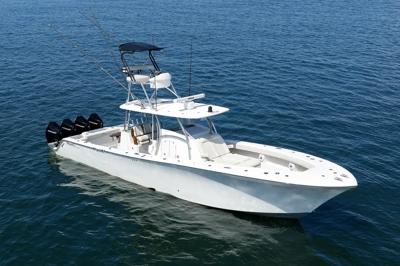 Slide: The Image of Front Runner 39 LONESOME COWBOY - Aerial Profile 2021 Front Runner 39 Center Console LONESOME COWBOY - 7656539