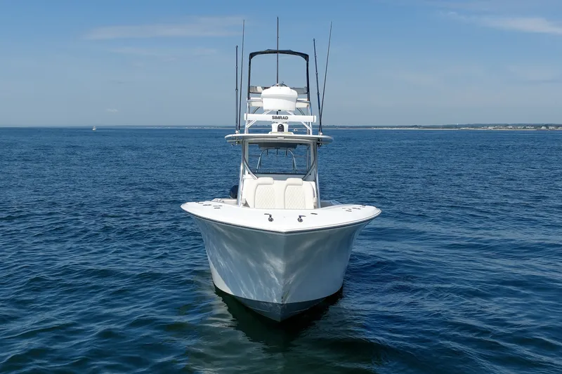 Slide: The Image of Front Runner 39 LONESOME COWBOY - Bow Profile 2021 Front Runner 39 Center Console LONESOME COWBOY - 7511559