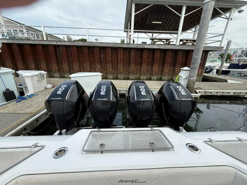 Slide: The Image of Front Runner 39 LONESOME COWBOY - Engines 2021 Front Runner 39 Center Console LONESOME COWBOY - 6759509