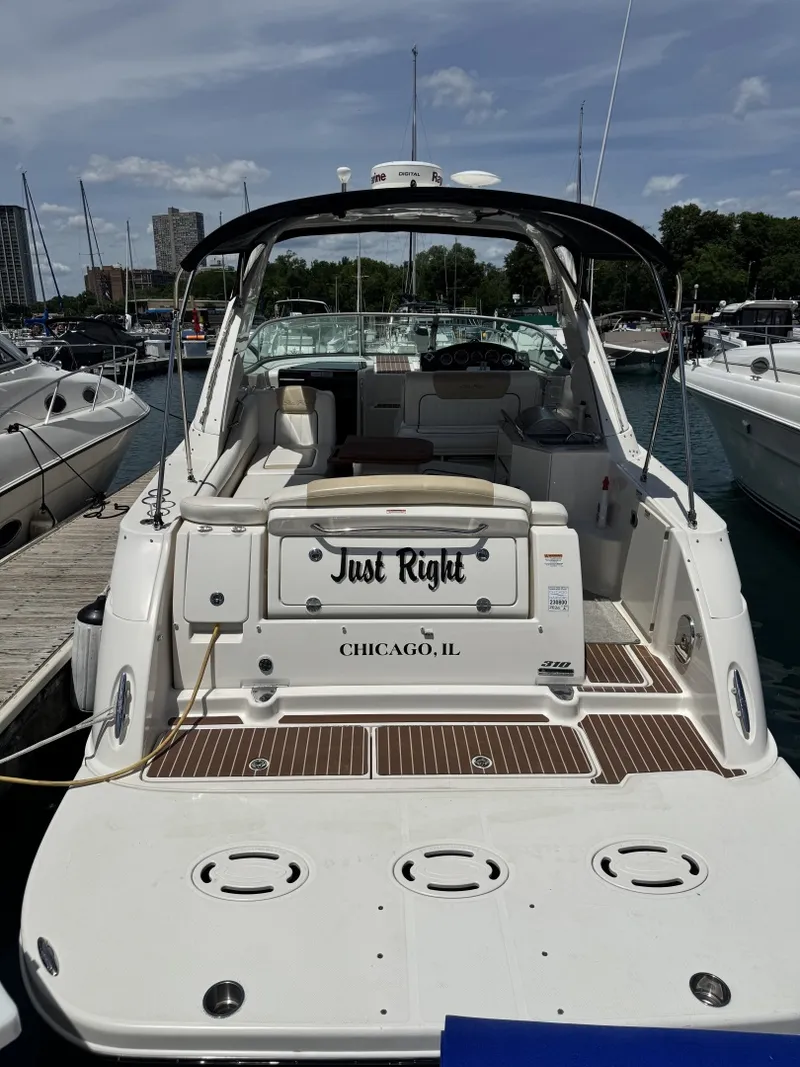 Slide: The Image of Sea Ray 310 Sundancer 2010 - 6758412